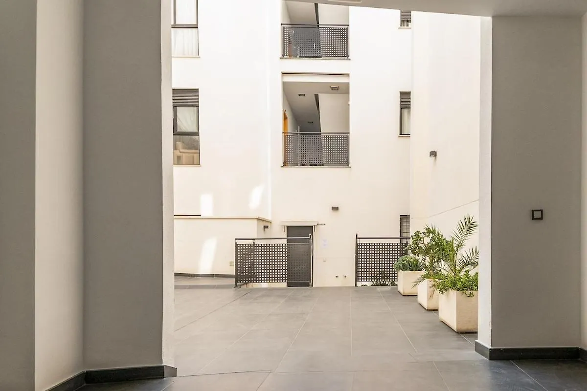 -MalagaSunApts- Modern CityCentre Pool&Parking 0*,  Espagne